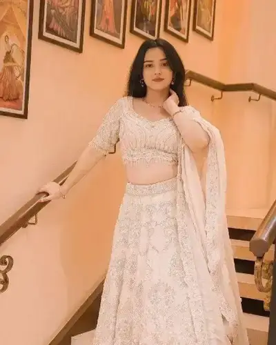Call Girls Baloda Bazar